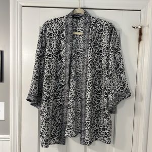 💥50% sale💥Roz & Ali animal print cardigan size SM. E#577